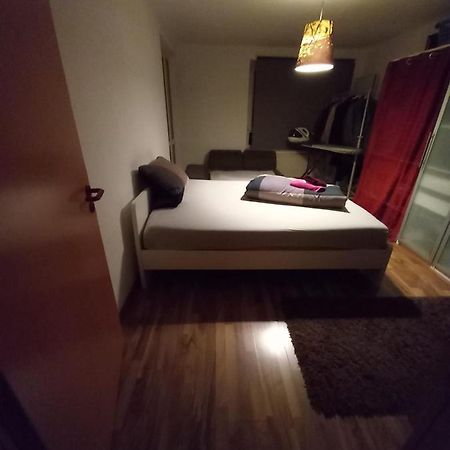 Tolle Private 2-Zimmer Wohnung Im Szene Bezirk Berlin-Friedrichshain Exteriér fotografie