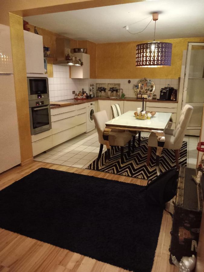 Tolle Private 2-Zimmer Wohnung Im Szene Bezirk Berlin-Friedrichshain Exteriér fotografie