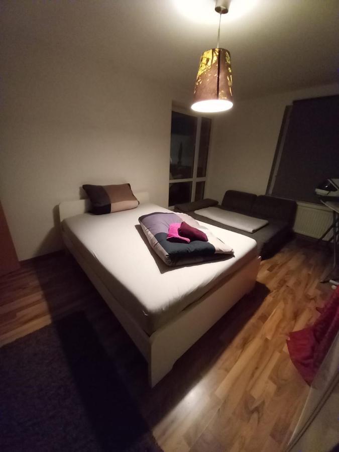 Tolle Private 2-Zimmer Wohnung Im Szene Bezirk Berlin-Friedrichshain Exteriér fotografie