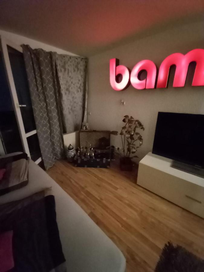 Tolle Private 2-Zimmer Wohnung Im Szene Bezirk Berlin-Friedrichshain Exteriér fotografie
